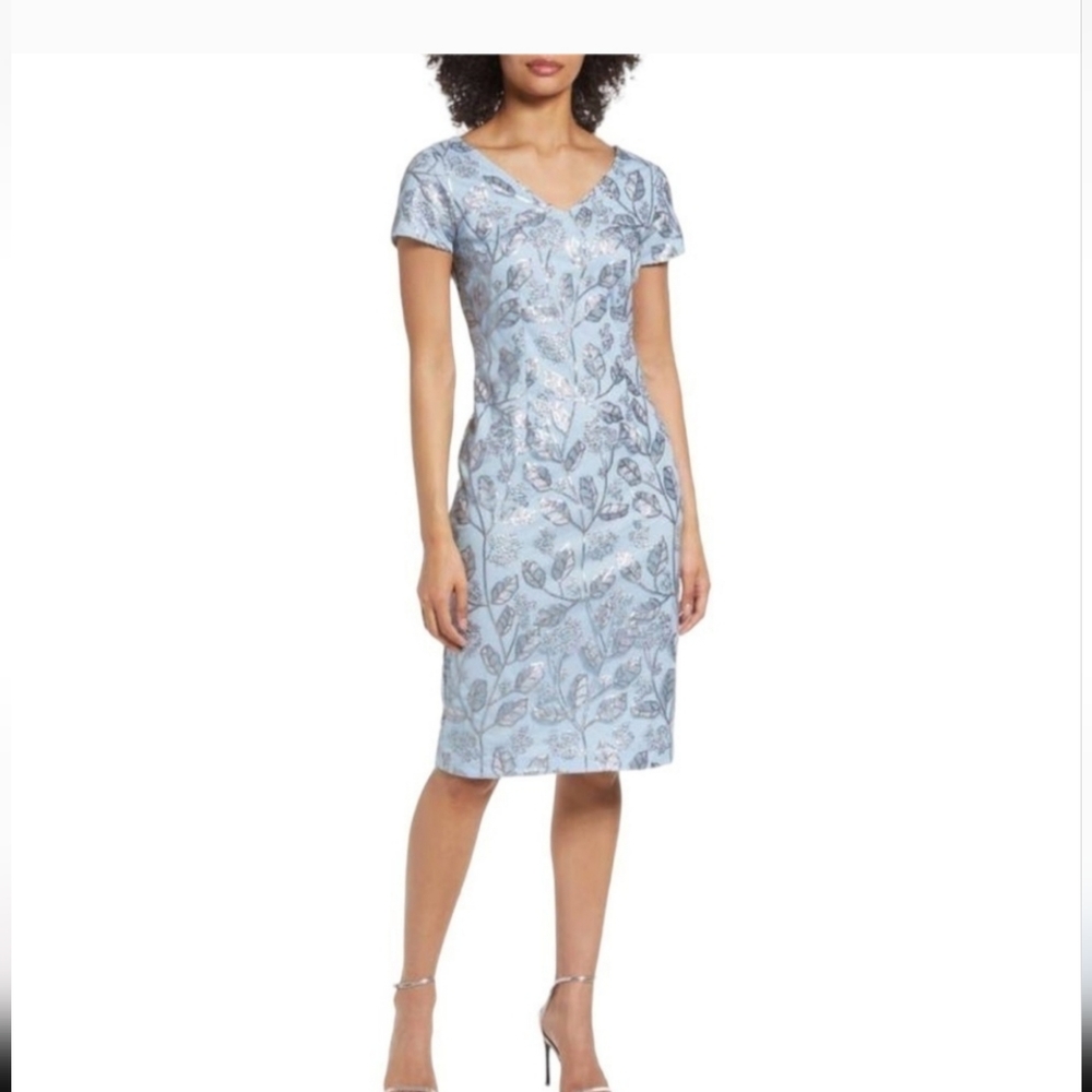 NWT JS Collection Shay Sequin Size 6 Cocktail Light Blue Dress